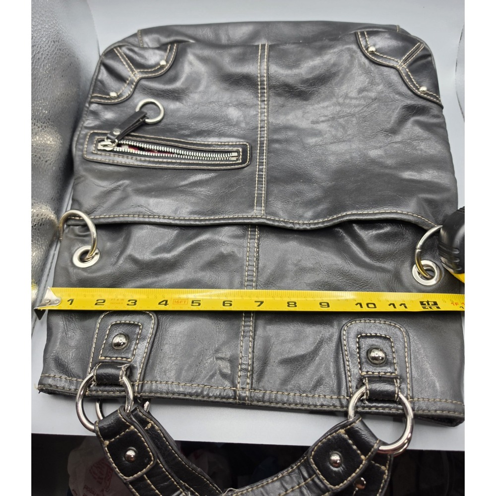 Nine West Black Shoulder Bag Tote Purse Silver Hardware Contrast Stitching Y2k - Picture 4 of 13